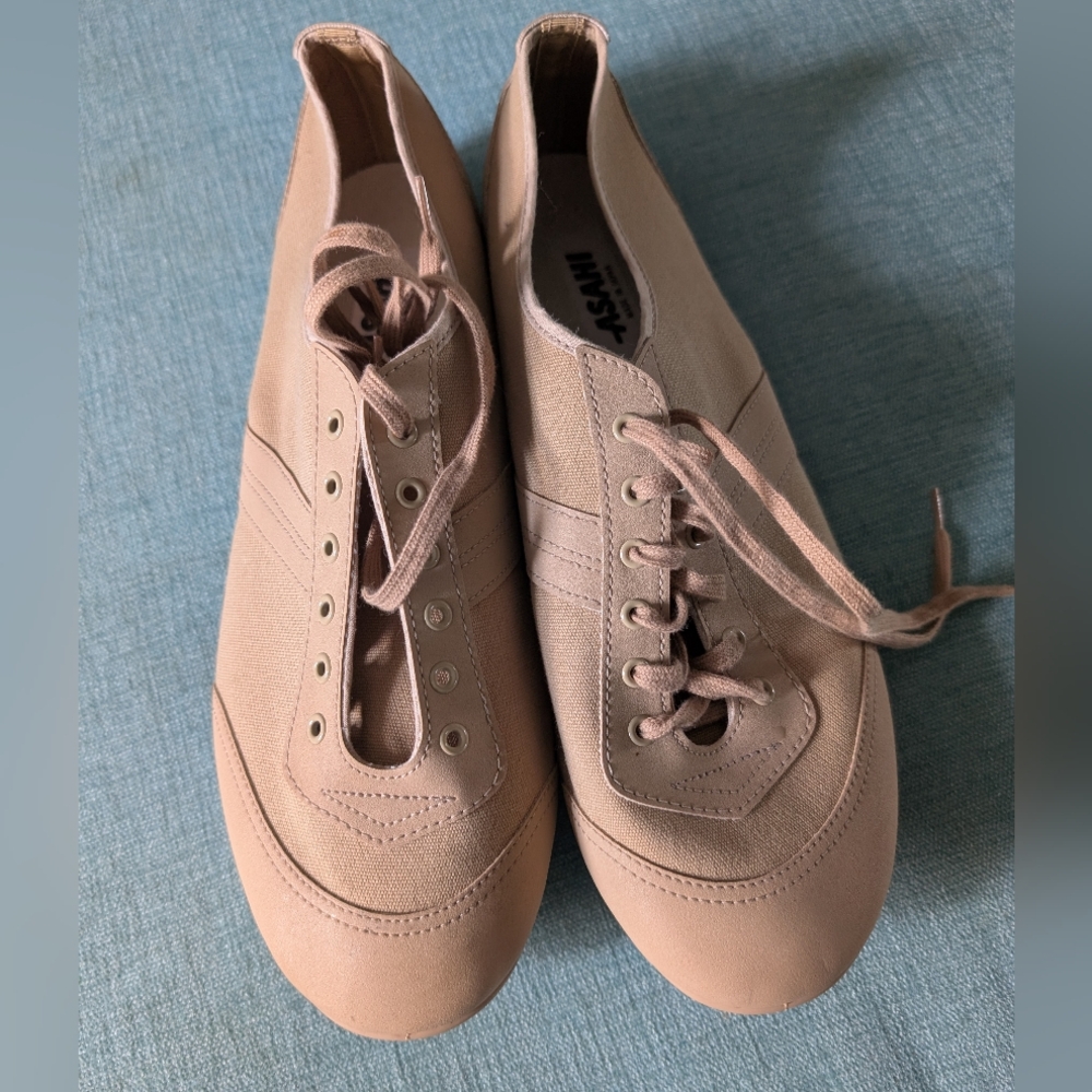 Women's Instep Asahi Baton Twirling Shoes